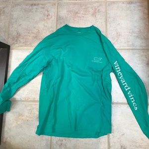 vineyard vines long sleeve